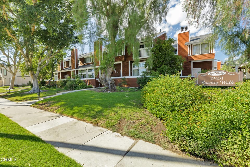 19431 Sherman Way, 6, Reseda, CA 91335
