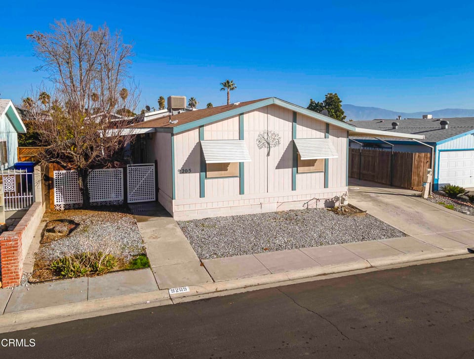 9205 Eastwind Circle