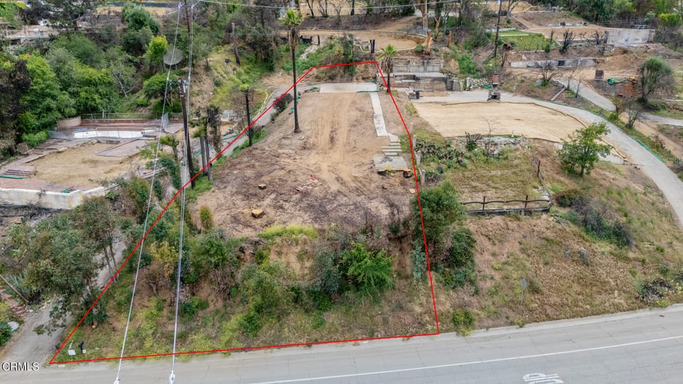 1625 East Loma Alta Drive