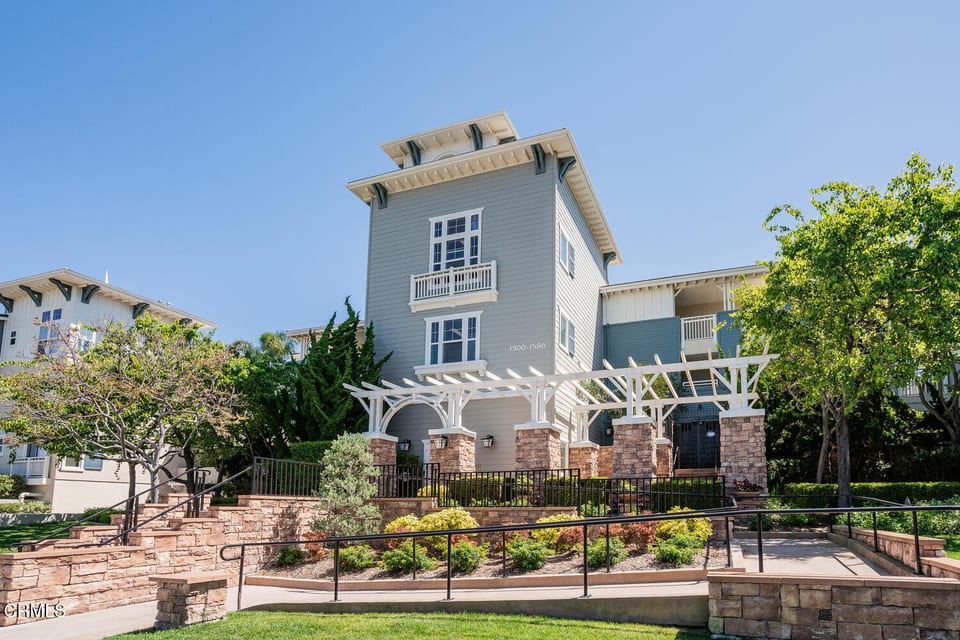 1512 Seabridge Lane, Oxnard, CA 93035