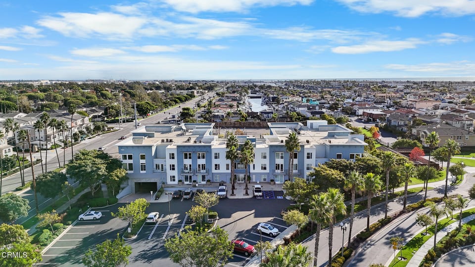 1901 Victoria Avenue, 204, Oxnard, CA 93035