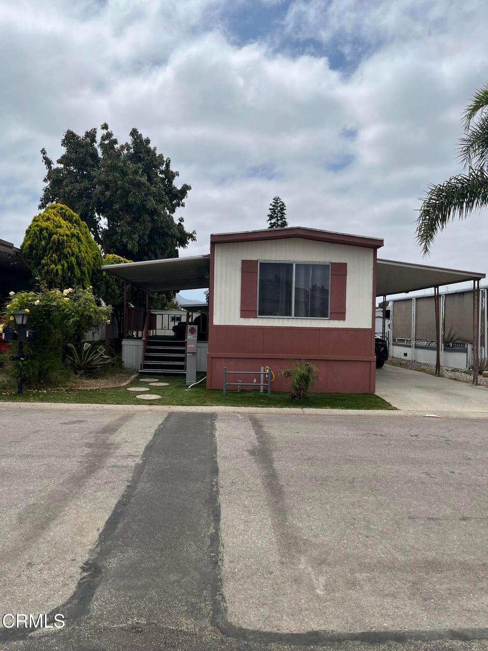 42 Calle Paradora Street