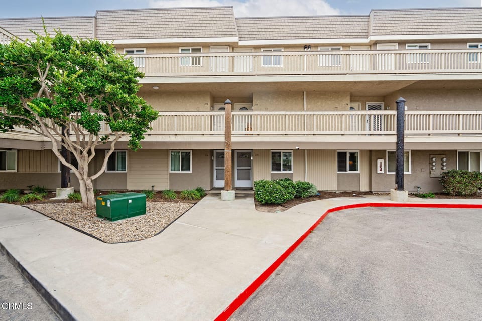275 East Surfside Drive, Port Hueneme, CA 93041