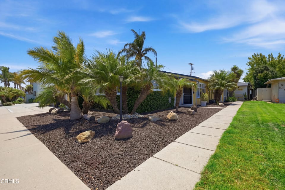 220-224 West Robert Avenue, Oxnard, CA 93030