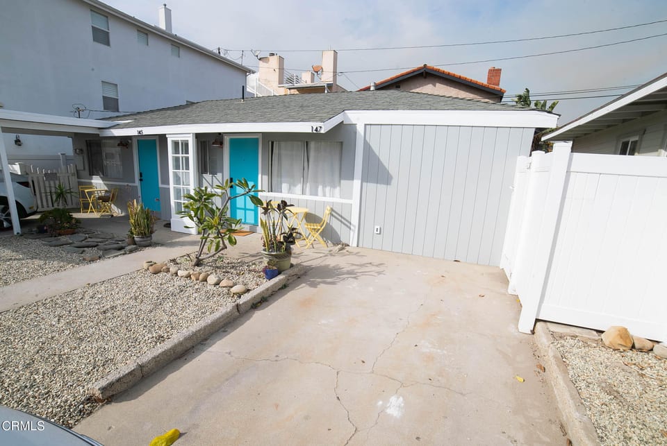 145-147 Hollywood Avenue, Oxnard, CA 93035