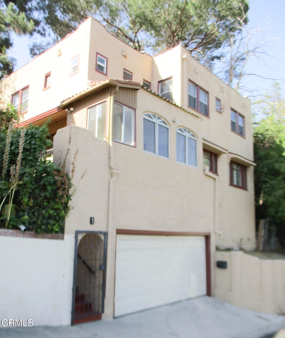 1 Waverly Drive