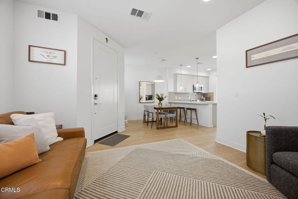 1230 East Thompson Boulevard, 103, Ventura, CA 93001