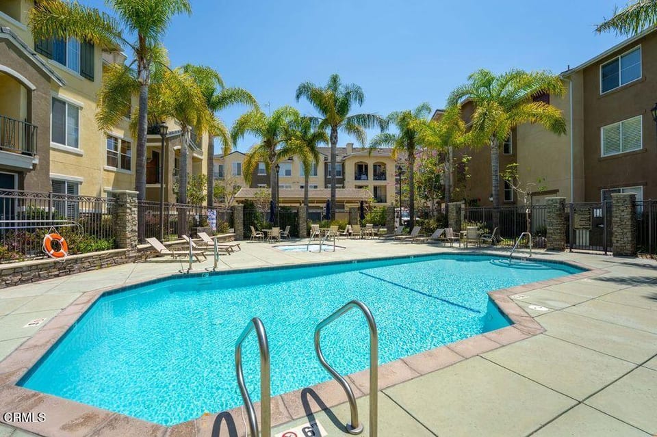 6287 Turnstone Street, 4-202, Ventura, CA 93003