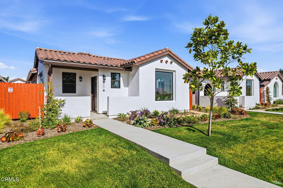 1131 West 2nd Street, Oxnard, CA 93030