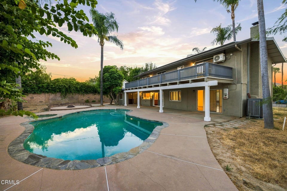 1128 El Monte Drive, Simi Valley, CA 93065