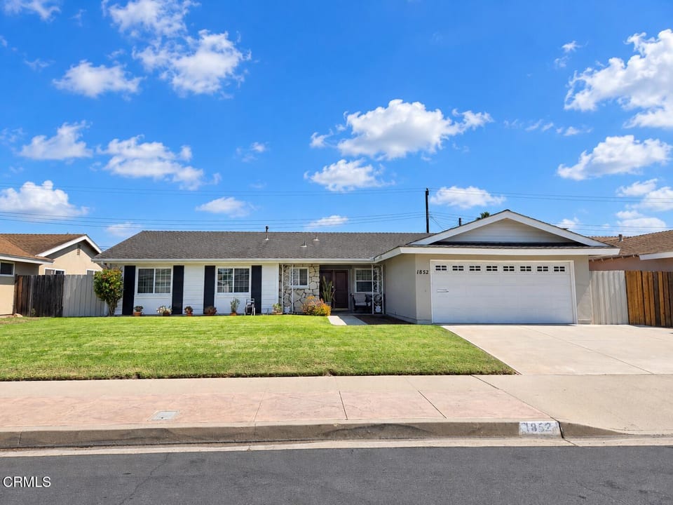 1852 Weston Circle