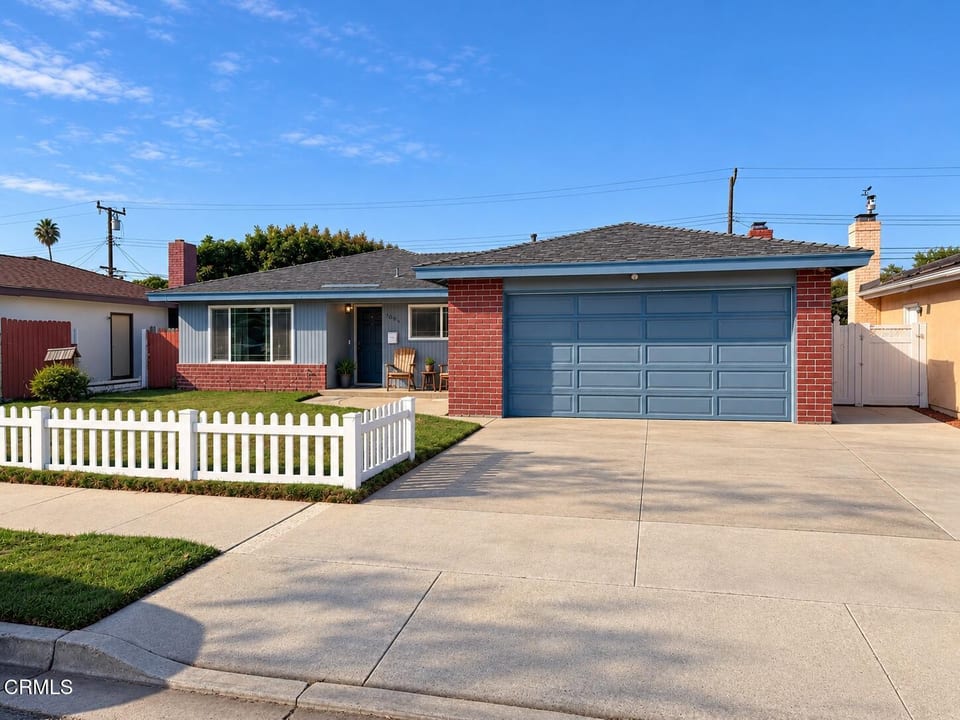 2061 Barnett Street, Oxnard, CA 93033
