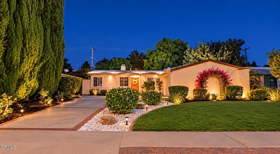 22901 Leadwell Street, West Hills, CA 91307