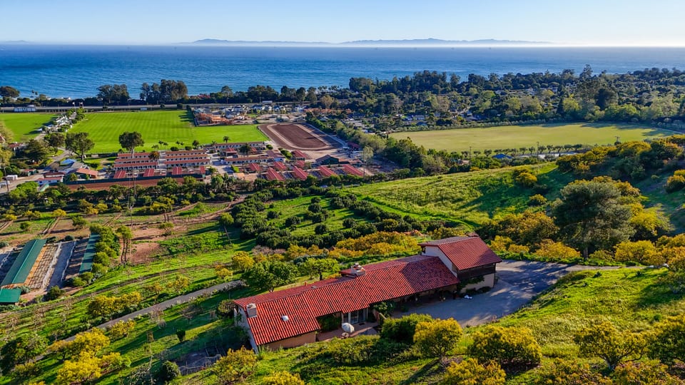 3330 Foothill Road, Carpinteria, CA 93013