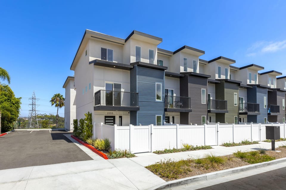 2055 S El Camino Real, Oceanside, CA 92054