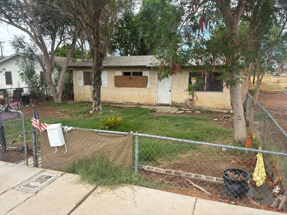 421 N Solano Avenue