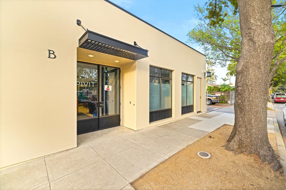 826 De La Vina Street, SANTA BARBARA, CA 93101