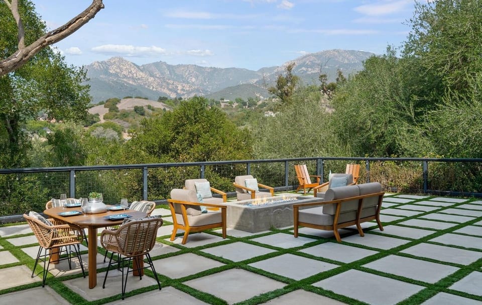 2253 Las Canoas Road, SANTA BARBARA, CA 93105