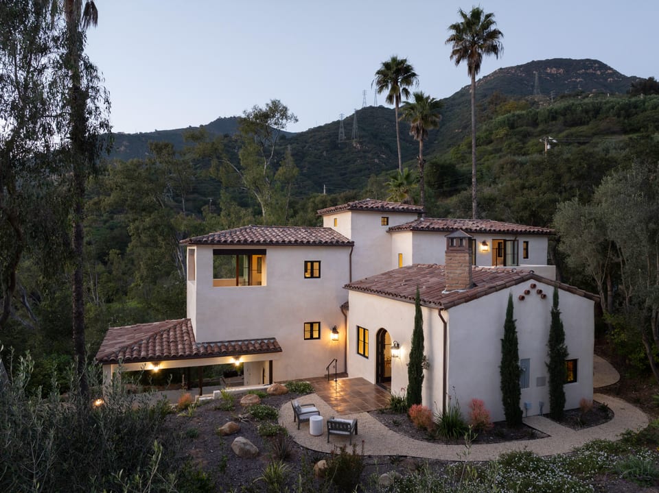 1035 Coyote Road
