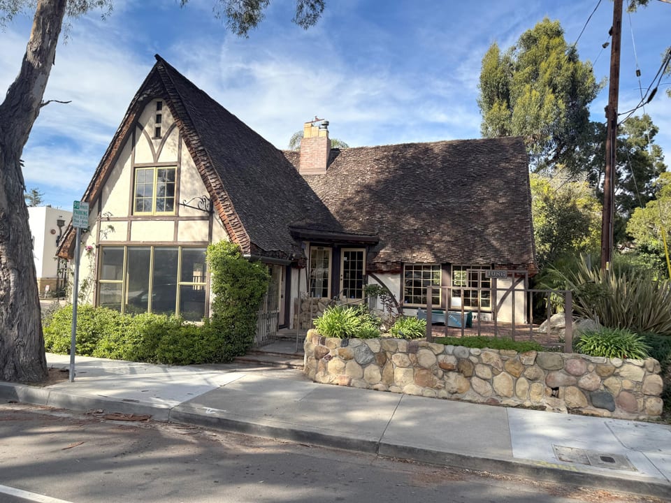 1086 Coast Village Road, SANTA BARBARA, CA 93108