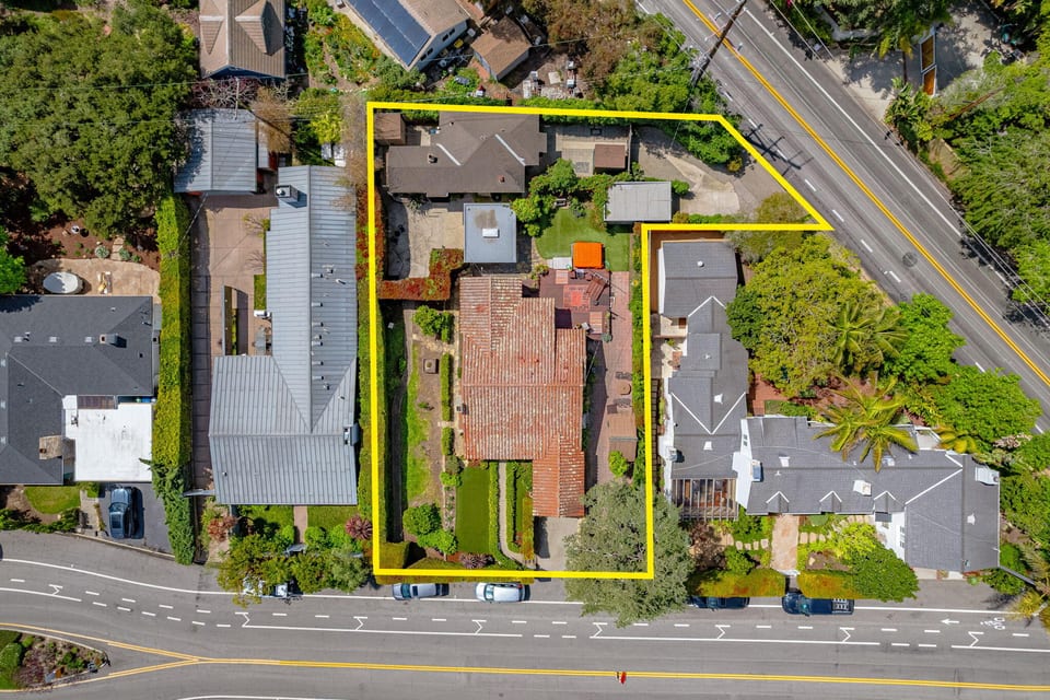 179 Hermosillo, SANTA BARBARA, CA 93108