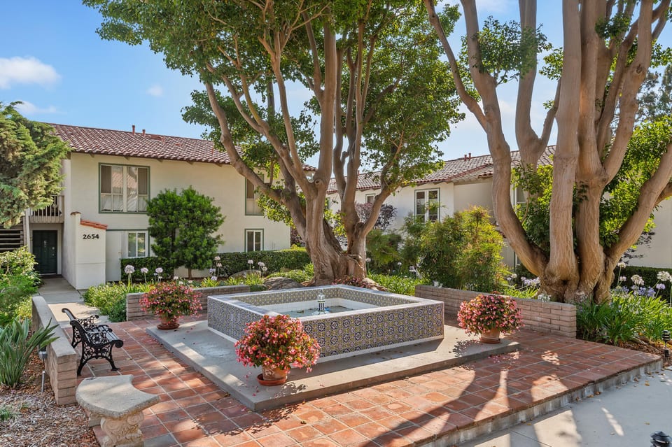 2630 State Street Apt 7, SANTA BARBARA, CA 93105