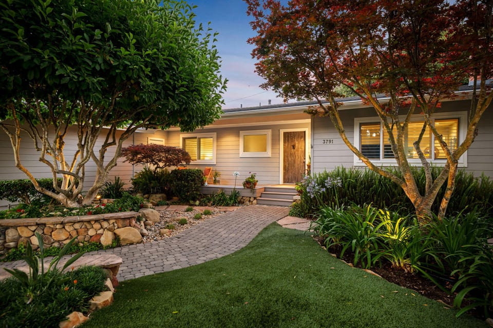 3791 Pescadero Drive, SANTA BARBARA, CA 93105
