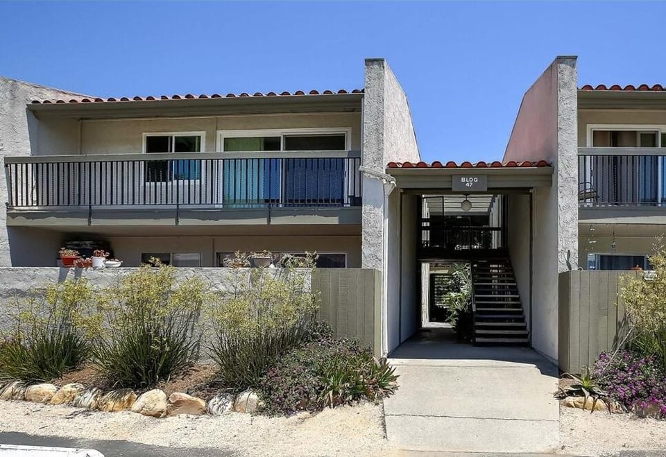 47 Dearborn Place #26