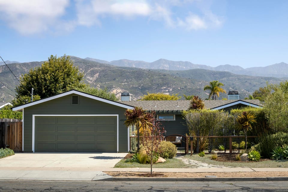 4910 Malibu Drive, CARPINTERIA, CA 93013
