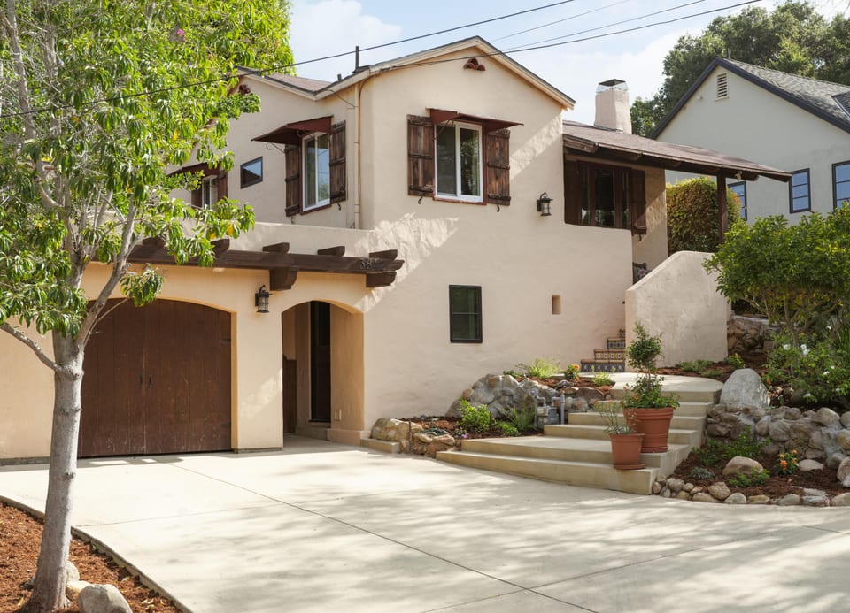 3842 Center Avenue, SANTA BARBARA, CA 93110