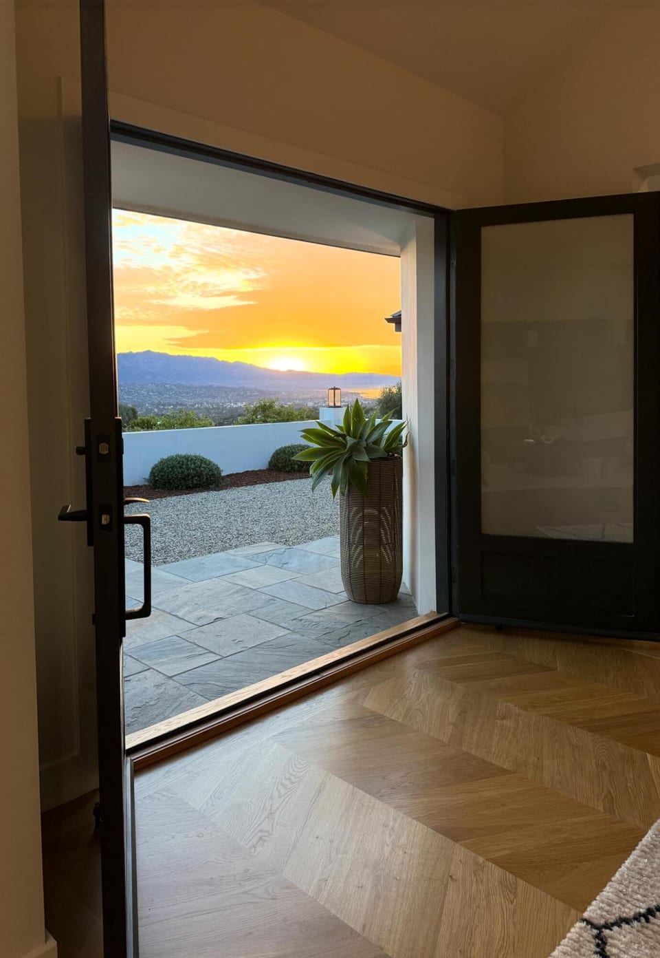 3620 Campanil Drive, SANTA BARBARA, CA 93109
