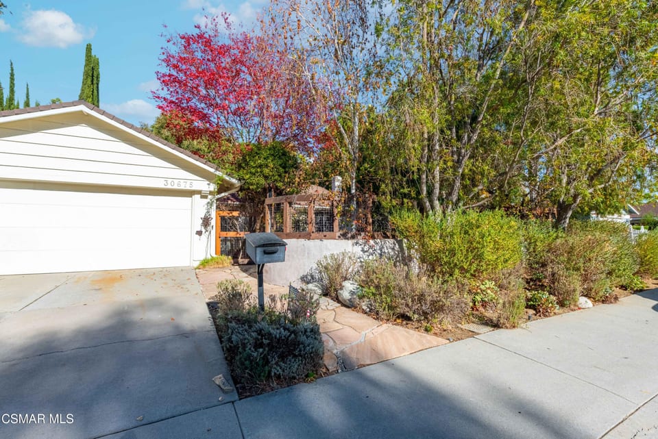 30675 Lakefront Drive