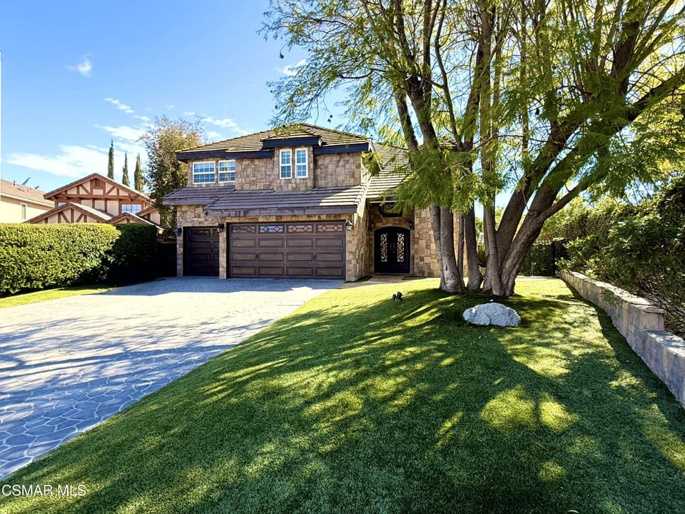 29608 Lazy Oak Place