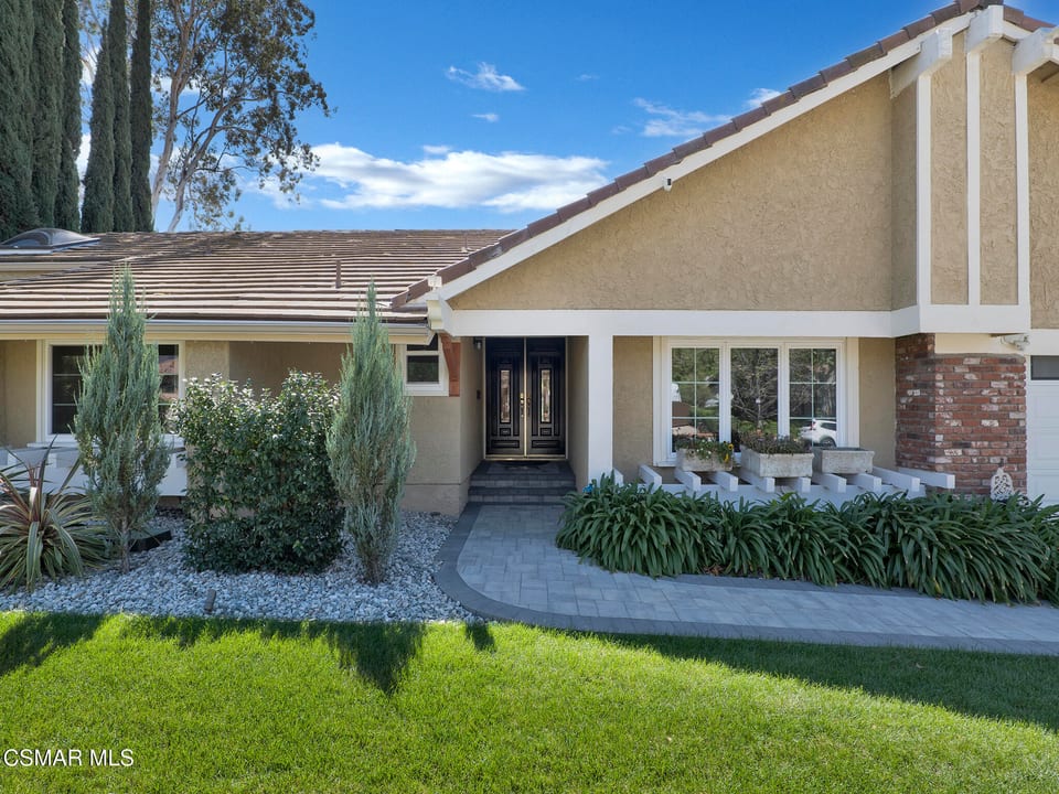1590 Meander Drive