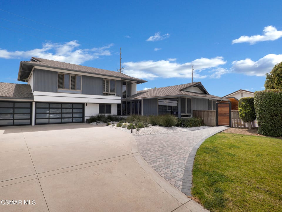 690 Valley Vista Drive