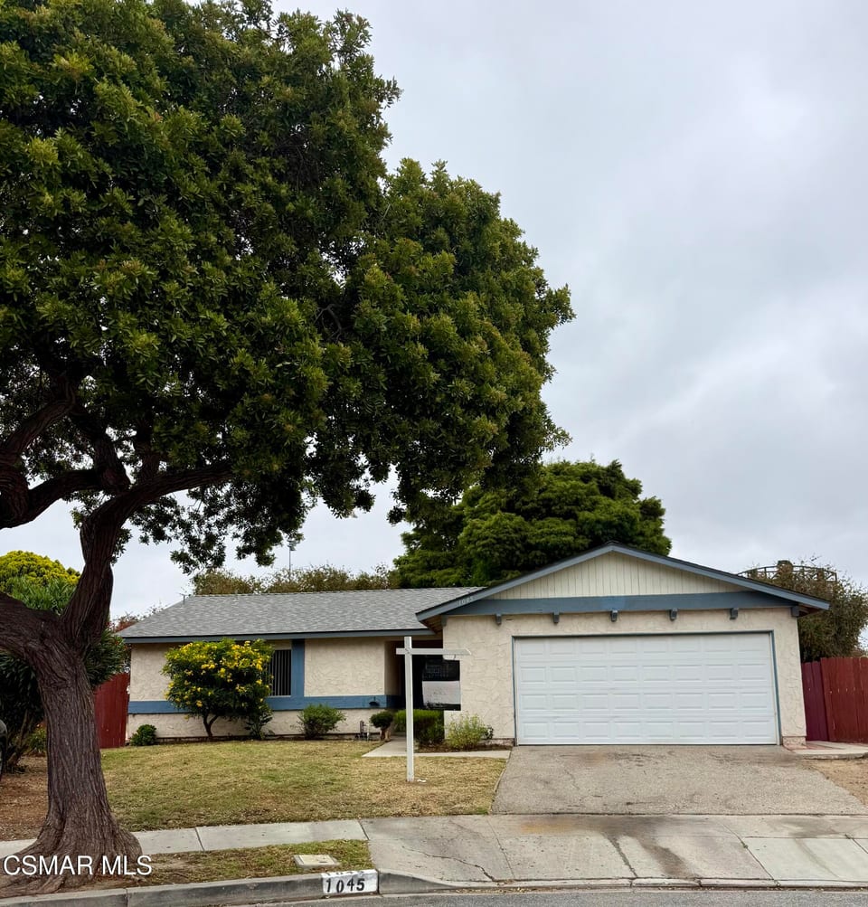 1045 Evanston Place, Oxnard, CA 93033