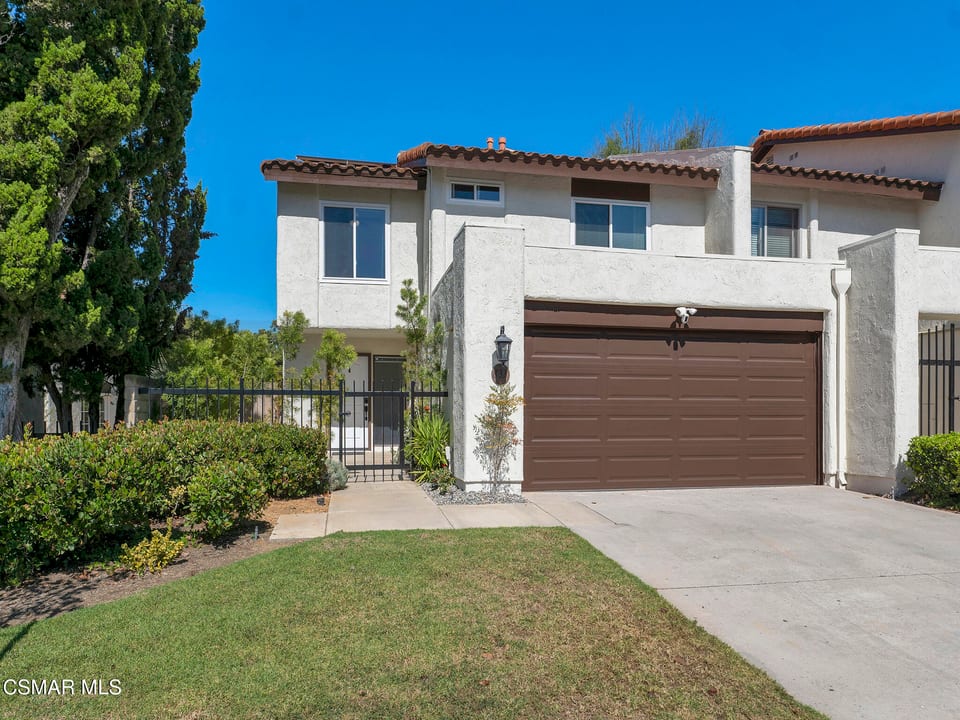833 Shadow Lake Drive, Thousand Oaks, CA 91360