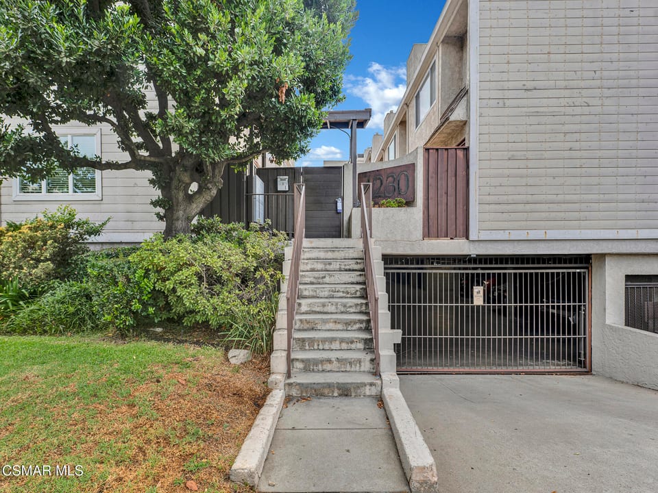 4230 Whitsett Avenue, 9, Studio City, CA 91604