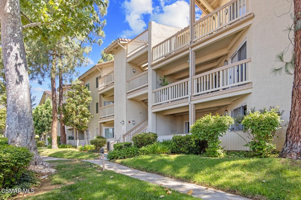 5837 Oak Bend Lane, 310, Oak Park, CA 91377