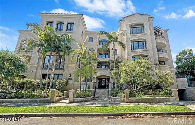 12050 Guerin Street, 202, Studio City, CA 91604