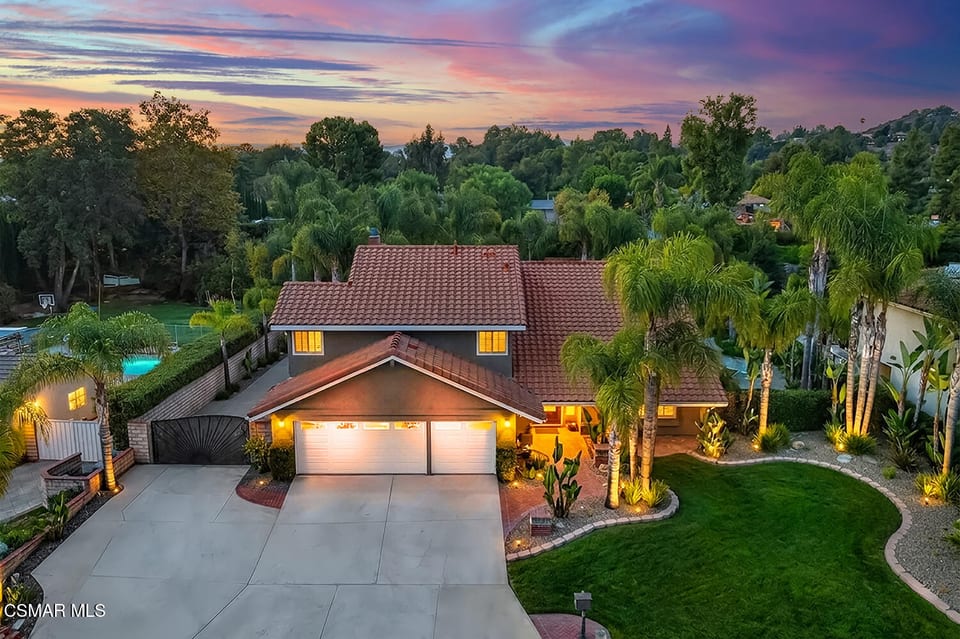 687 Stonebrook Street, Simi Valley, CA 93065