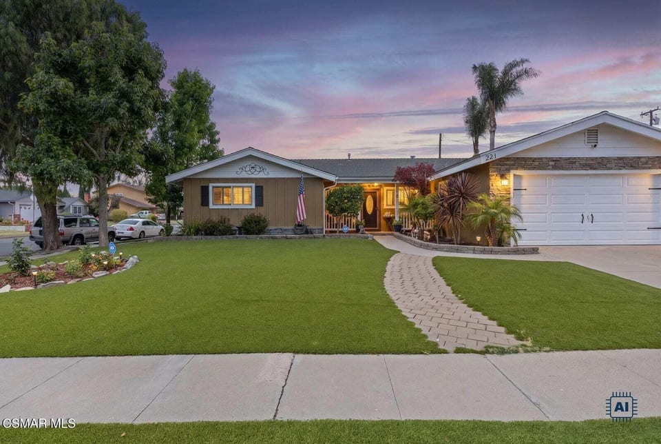 321 Pajaro Avenue N, Ventura, CA 93004