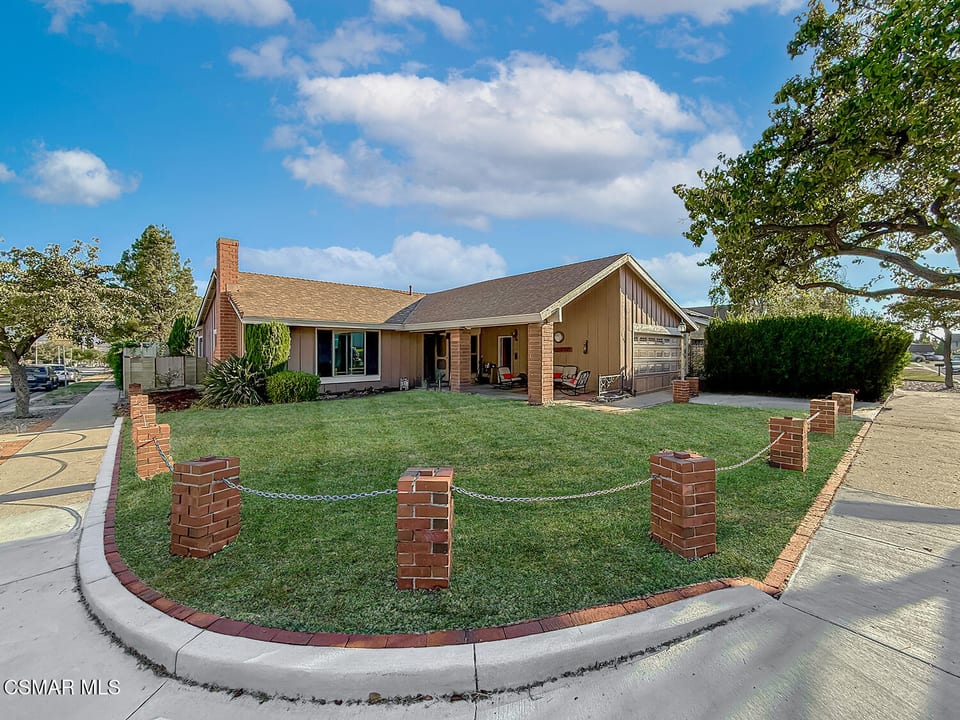 2188 E Fernview Street, Simi Valley, CA 93065