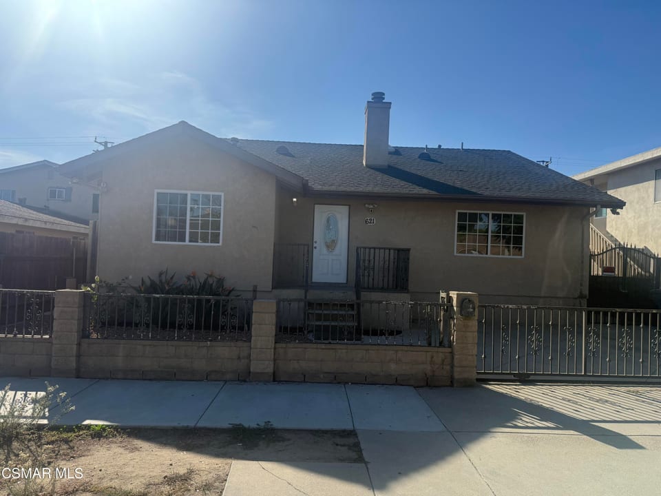 621 S E Street, 3, Oxnard, CA 93030