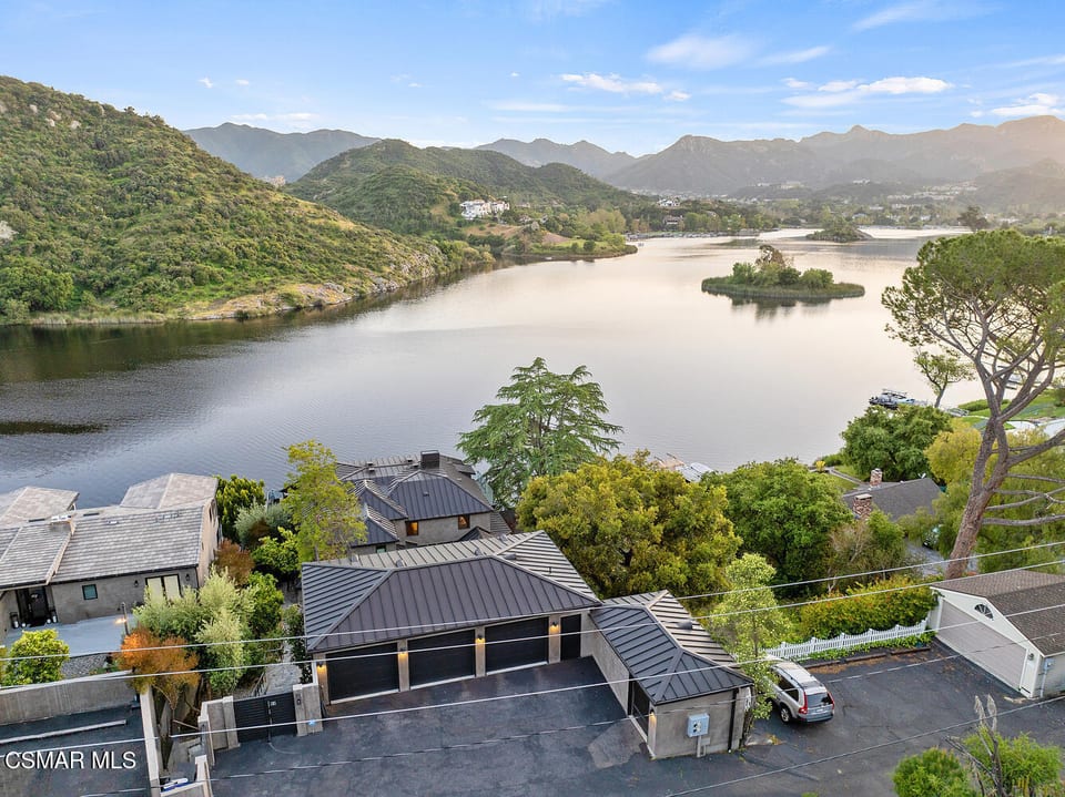 844 Lake Sherwood Drive, Lake Sherwood, CA 91361