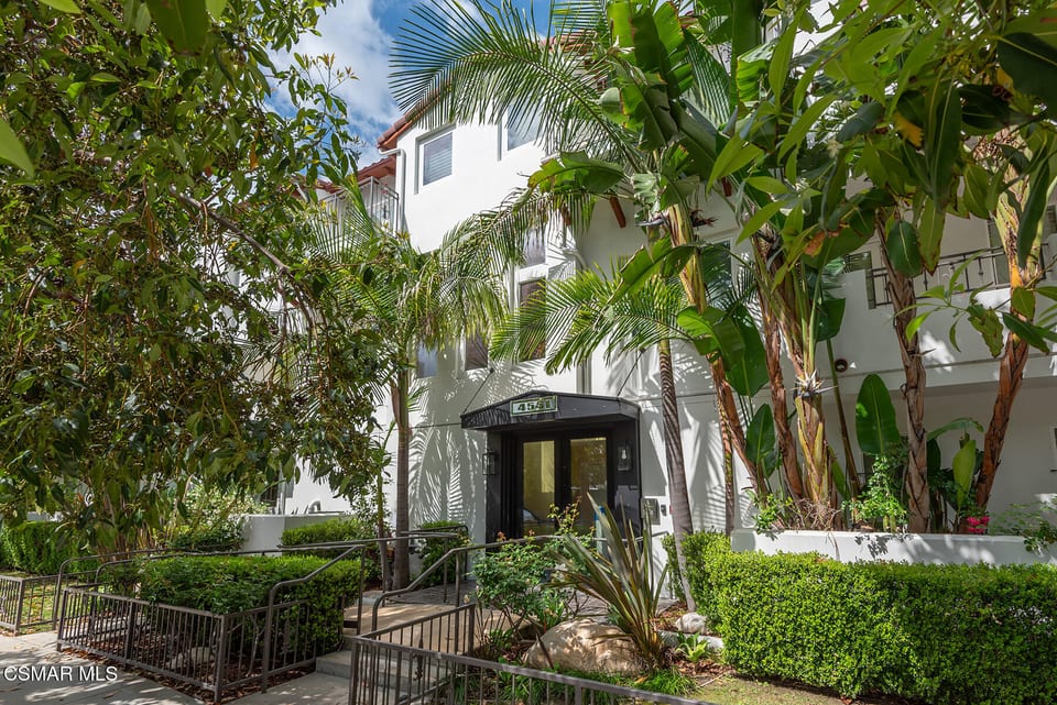 4541 Colfax Avenue, 101, Studio City, CA 91602