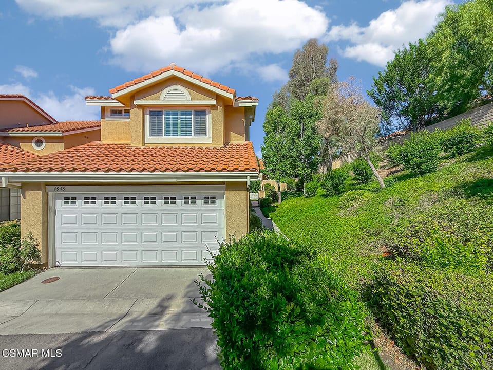 4945 Santo Drive