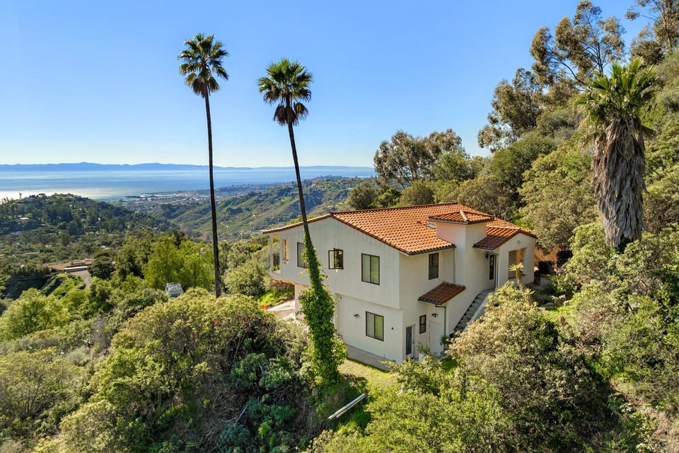 18 W Mountain Drive, SANTA BARBARA, CA 93103