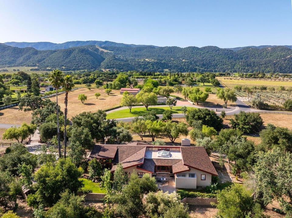 305 White Oak Road, SANTA YNEZ, CA 93460