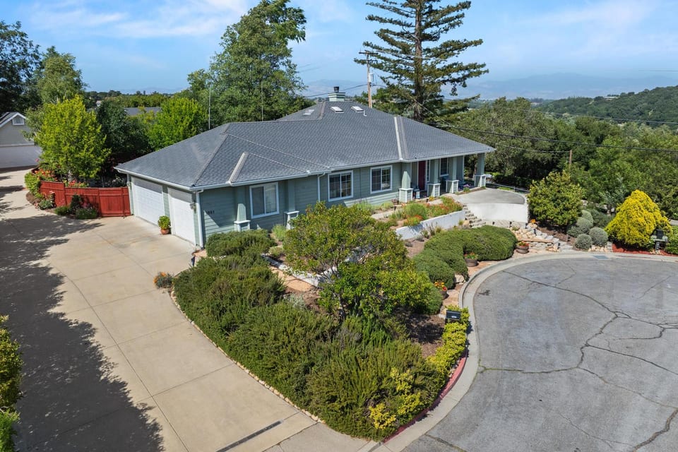 1861 Laurel Avenue, SOLVANG, CA 93463